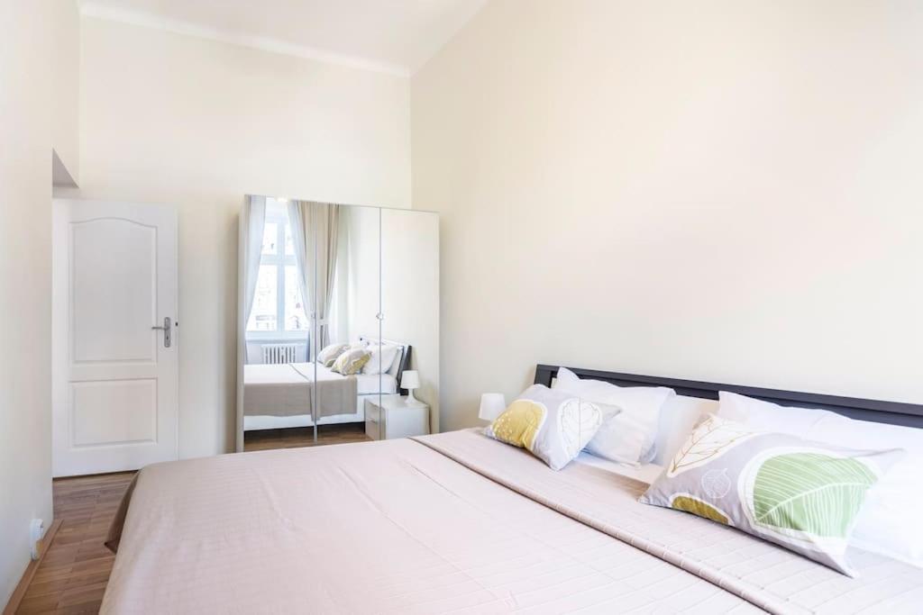 Apartment Termal Κάρλοβι Βάρι Εξωτερικό φωτογραφία